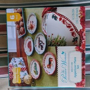 Pioneer woman appetizer plate set Christmas themed